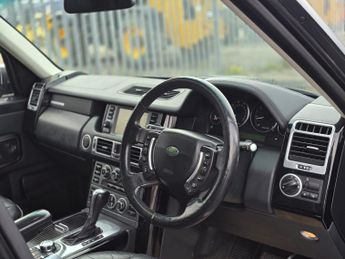 LAND ROVER RANGE ROVER 3.6 TDV8 VOGUE SE 4dr Auto