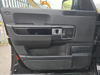 LAND ROVER RANGE ROVER 3.6 TDV8 VOGUE SE 4dr Auto