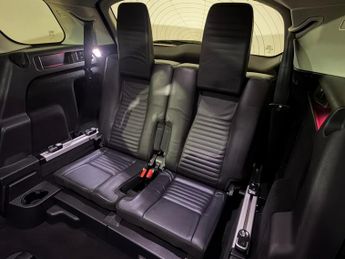LAND ROVER DISCOVERY SPORT 2.2 SD4 HSE Luxury 5dr Auto