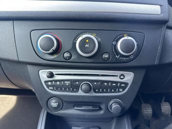 RENAULT MEGANE 1.5 dCi 106 Dynamique TomTom 3dr