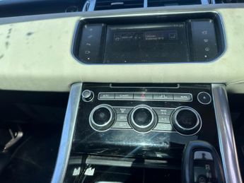 LAND ROVER RANGE ROVER SPORT 3.0 SDV6 [306] HSE 5dr Auto