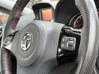 VAUXHALL CORSA 1.4 SRi 3dr ++ 12 MONTHS MOT / ULEZ / LOW INSURANCE GROUP ++