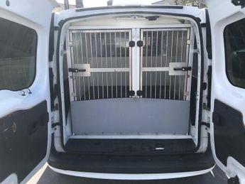 RENAULT KANGOO LL21 ENERGY dCi 90 Business+ Van [Euro 6] Ministry Of Defence Do
