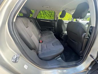 FORD MONDEO 2.0 TDCi Titanium 5dr Powershift