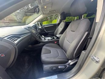 FORD MONDEO 2.0 TDCi Titanium 5dr Powershift
