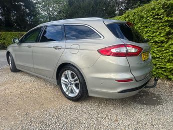 FORD MONDEO 2.0 TDCi Titanium 5dr Powershift