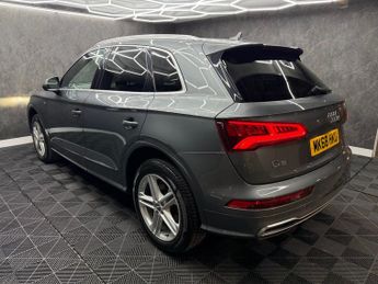 AUDI Q5 2.0 TDI Quattro S Line 5dr S Tronic