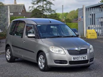 SKODA ROOMSTER 1.6 2 MPV 5dr Petrol automatic (167 g/km 105 bhp)