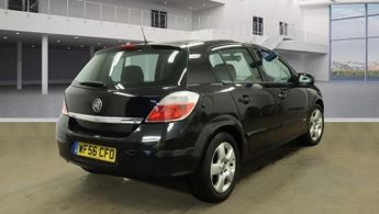 VAUXHALL ASTRA 1.8i 16v Club Hatchback 5dr Petrol Automatic (187 g/km 138 bhp)