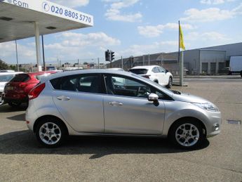 Ford Fiesta 1.25 Zetec 5dr [82]