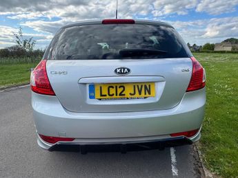 KIA CEED 1.6 CRDi 3 5dr Auto