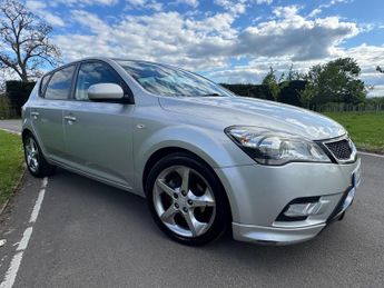 KIA CEED 1.6 CRDi 3 5dr Auto