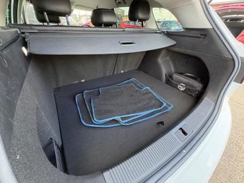 MG MG5 115kW Trophy EV Long Range 61kWh 5dr Auto ++ 1 OWNER / NAV / CAR