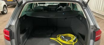 VOLKSWAGEN PASSAT 1.4 TSI GTE Advance 5dr DSG ++ PANROOF / NAV / ULEZ / LEATHER ++