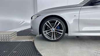BMW 3 SERIES 2.0 320i M Sport Shadow Edition Touring 5dr Petrol Auto Euro 6 (