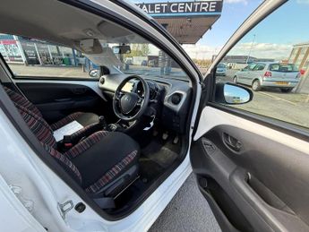 CITROEN C1 1.0 VTi Feel 5dr