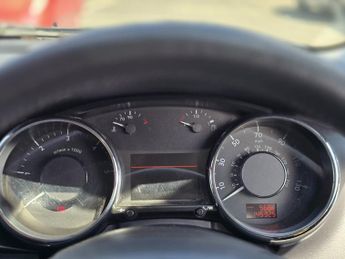 PEUGEOT 3008 1.6 HDi Exclusive 5dr