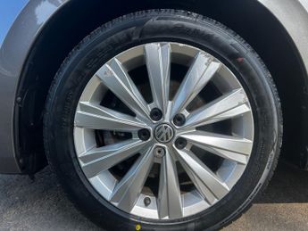 VOLKSWAGEN POLO 1.0 TSI 115 SEL 5dr DSG