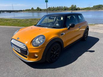 MINI HATCH 1.5 Cooper D 3dr