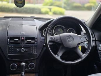 MERCEDES-BENZ C CLASS 1.8 C200K Elegance Saloon 4dr Petrol Auto Euro 4 (184 ps)
