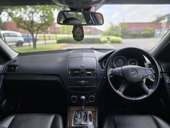 MERCEDES-BENZ C CLASS 1.8 C200K Elegance Saloon 4dr Petrol Auto Euro 4 (184 ps)
