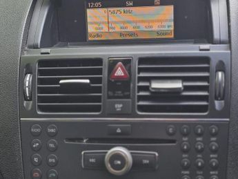 MERCEDES-BENZ C CLASS 1.8 C200K Elegance Saloon 4dr Petrol Auto Euro 4 (184 ps)
