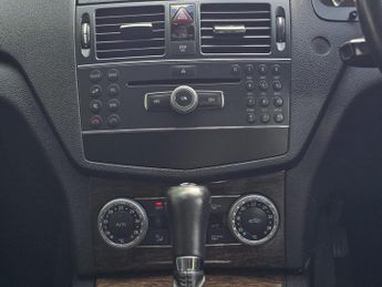 MERCEDES-BENZ C CLASS 1.8 C200K Elegance Saloon 4dr Petrol Auto Euro 4 (184 ps)
