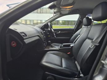 MERCEDES-BENZ C CLASS 1.8 C200K Elegance Saloon 4dr Petrol Auto Euro 4 (184 ps)