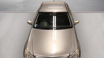 MERCEDES-BENZ C CLASS C200K Elegance 4dr Auto