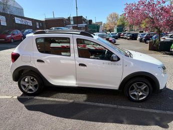 Dacia Sandero 1.0 SCe Essential 5dr