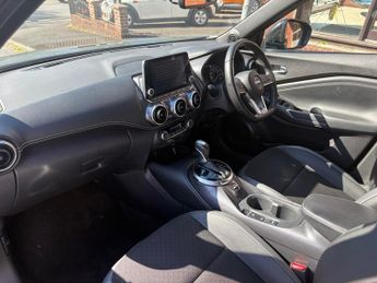 NISSAN JUKE 1.6 Hybrid N-Connecta 5dr Auto