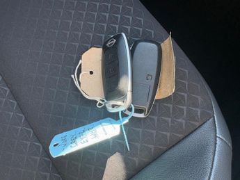 NISSAN JUKE 1.6 Hybrid N-Connecta 5dr Auto