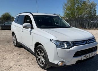 Mitsubishi Outlander 2.2 DI-D GX4 5dr Auto ++ PANROOF / NAV / CAMERA / 4WD / 7 SEATS 