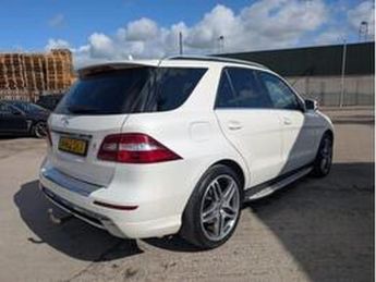 MERCEDES-BENZ M CLASS ML350 CDi BlueTEC Sport 5dr Auto