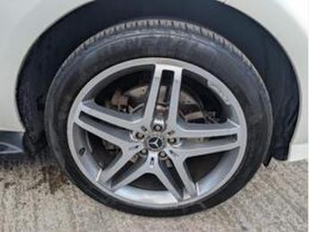 MERCEDES-BENZ M CLASS ML350 CDi BlueTEC Sport 5dr Auto