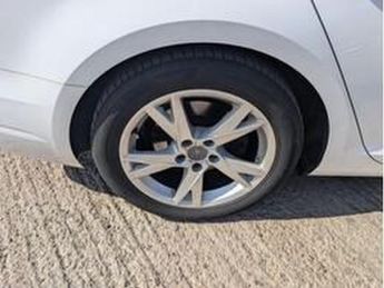 AUDI A4 2.0 TDI Ultra Sport 5dr S Tronic