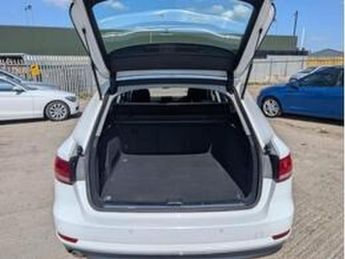 AUDI A4 2.0 TDI Ultra Sport 5dr S Tronic