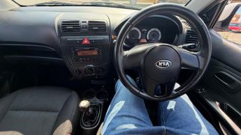 KIA PICANTO 1.1 Domino 5dr
