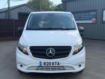 MERCEDES-BENZ VITO 114CDI Progressive Van 9G-Tronic