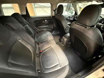 MINI CLUBMAN 1.5 Cooper 6dr Auto