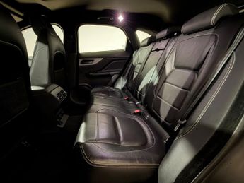 JAGUAR F-PACE 2.0d R-Sport 5dr Auto AWD