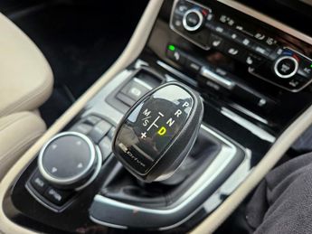 BMW 2 SERIES 225xe Luxury 5dr [Nav] Auto