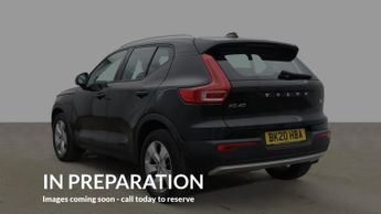 VOLVO XC40 2.0 T4 Momentum Pro SUV 5dr Petrol Auto Euro 6 (s/s) (190 ps)
