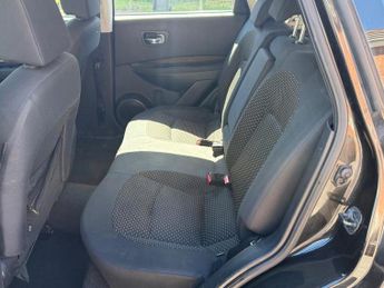 NISSAN QASHQAI 2.0 Acenta 5dr CVT