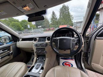 LAND ROVER DISCOVERY 3.0 SDV6 XS 5dr Auto