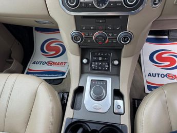 LAND ROVER DISCOVERY 3.0 SDV6 XS 5dr Auto