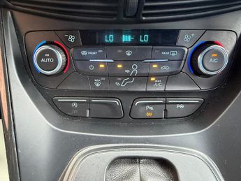 FORD KUGA 1.5 EcoBoost ST-Line 5dr Auto 2WD