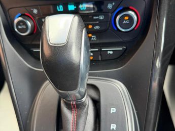 FORD KUGA 1.5 EcoBoost ST-Line 5dr Auto 2WD