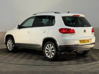 VOLKSWAGEN TIGUAN 2.0 TDi BlueMotion Tech SE 5dr DSG