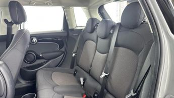 MINI HATCH 1.5 Cooper Classic 5dr Auto